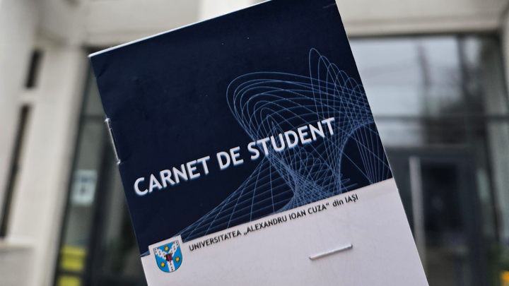 Carnetul de student, mai mult decât un document