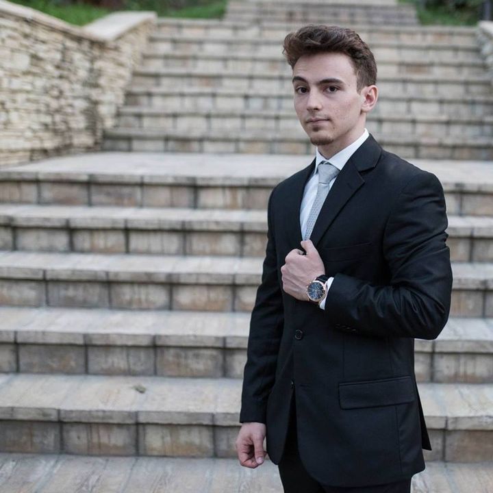 Interviu cu cel mai tânăr alumni ASII